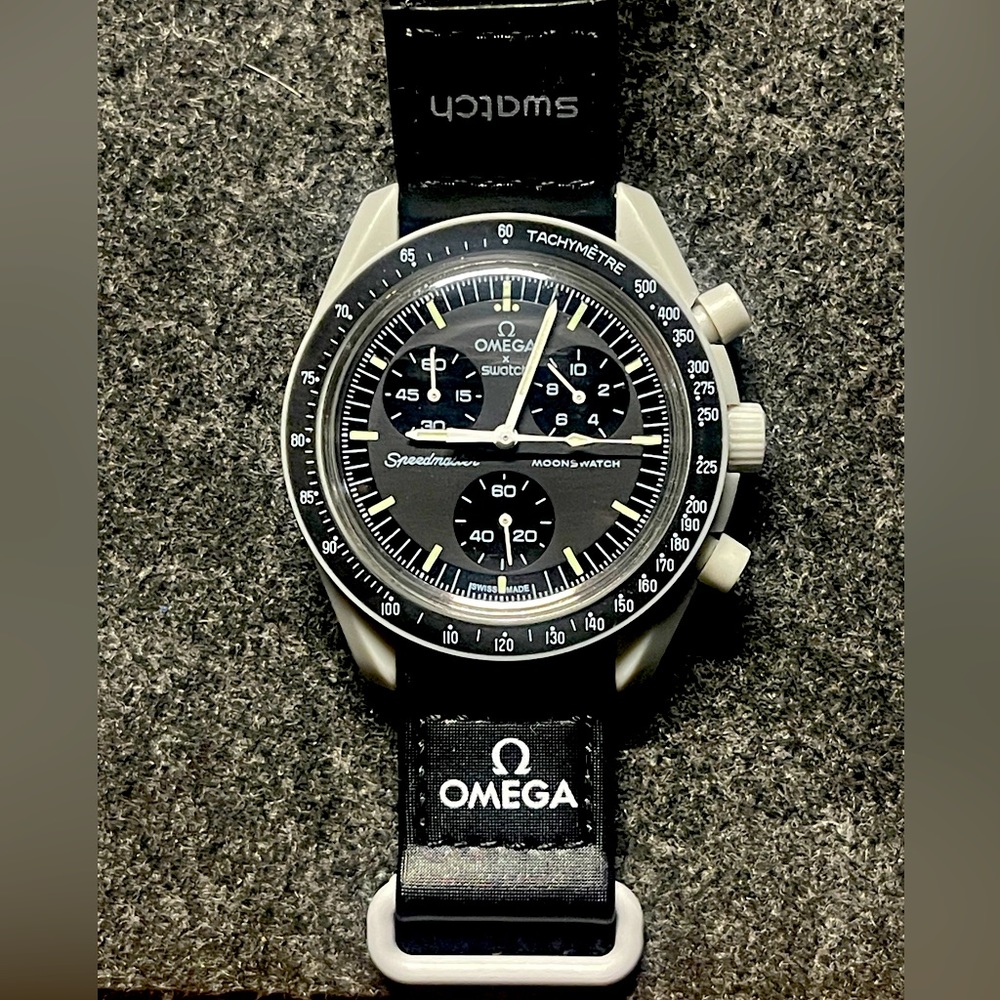 Moonswatch Moon **Read Description** Swatch